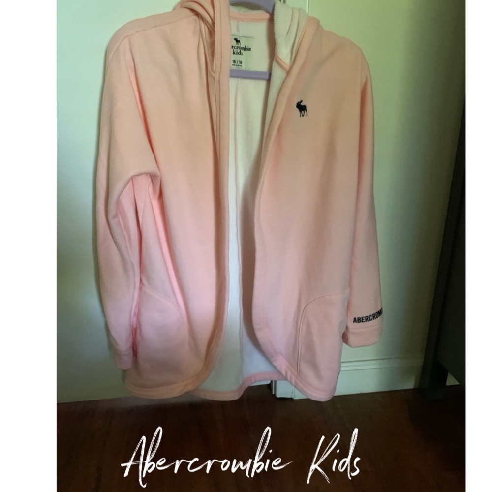 NWT: Abercrombie pink cardigan hood&fleece lining
